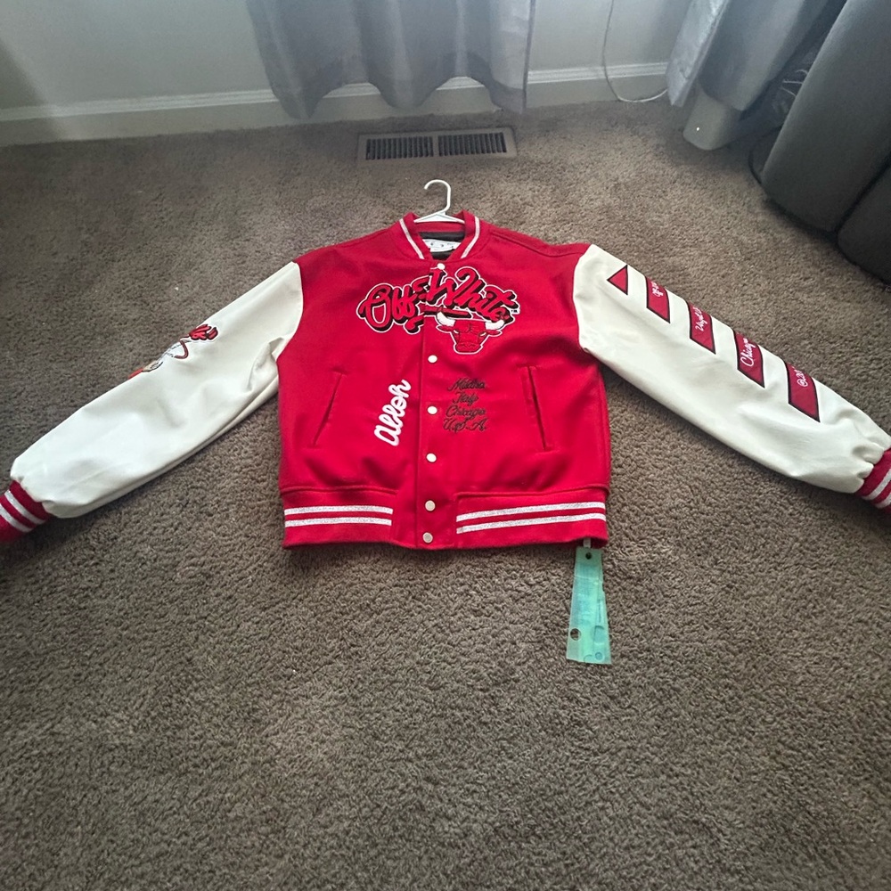 Off White c/o Chicago Bulls Varsity Jacket size M